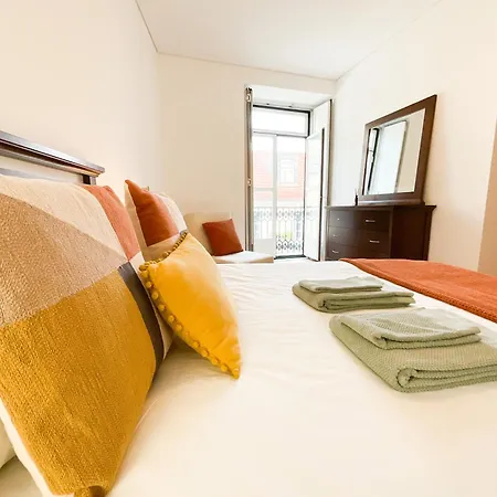 Apartment Stunning Luxury In Chiado 1br