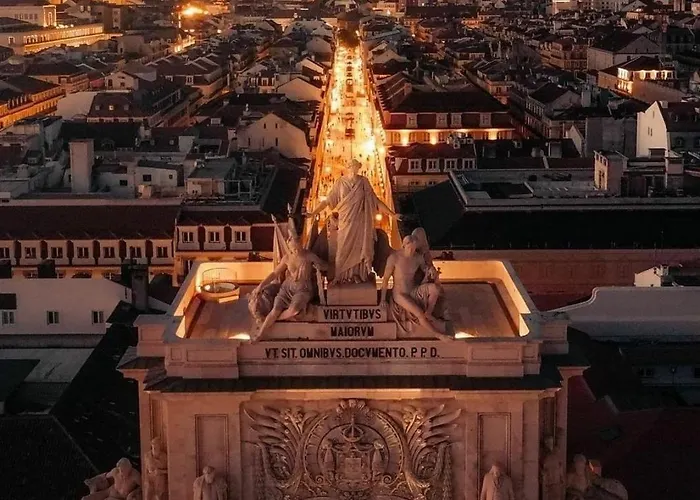 Stunning Luxury In Chiado 1br شقة