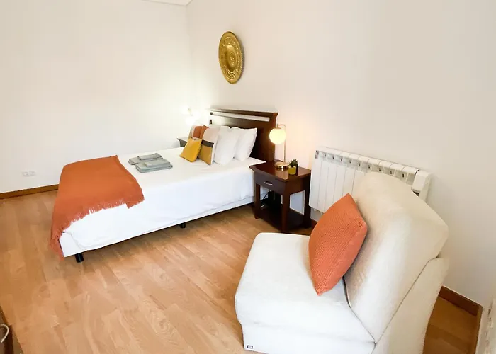 Stunning Luxury In Chiado 1br