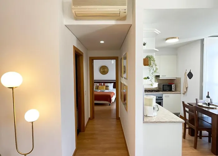 Stunning Luxury In Chiado 1br