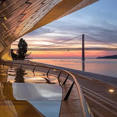 Appartamento Stunning Luxury In Chiado 1br *